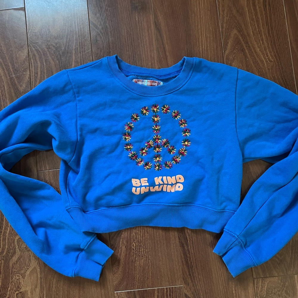 Be Kind Unwind Urban Outfitters crop crew neck sweatshirt